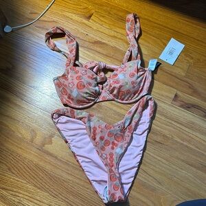 Dippin Daisy’s Swim